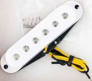 Belcat BS-01Middle-WH Звукосниматель магнитный, сингл, средний, белый.