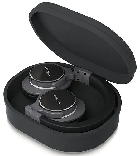 Behringer BH470NC Закрытые студийные мониторные наушники.