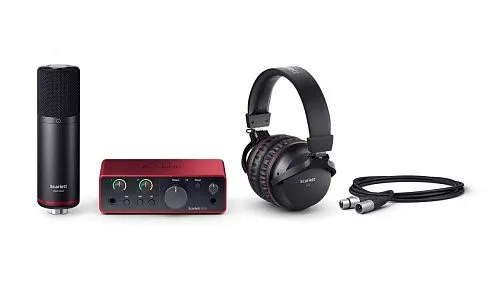 Focusrite Scarlett Solo Studio 4th Gen Студийный комплект.