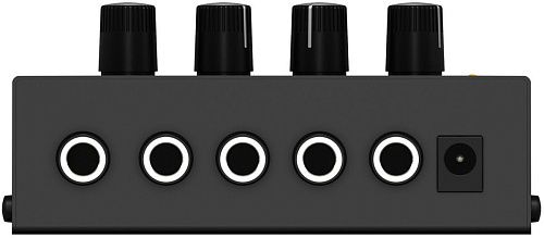Behringer MX400 Микшерный пульт.