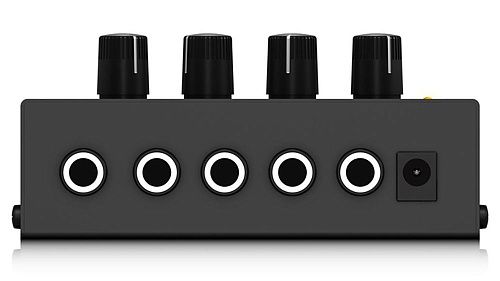 Behringer HA400 Предусилитель для наушников.