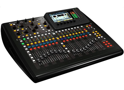 Behringer X32 Compact Цифровой микшерный пульт.
