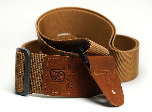 Mamba straps MB5031-061 Ремень для гитары, нейлоновый, бежево-коричневый.