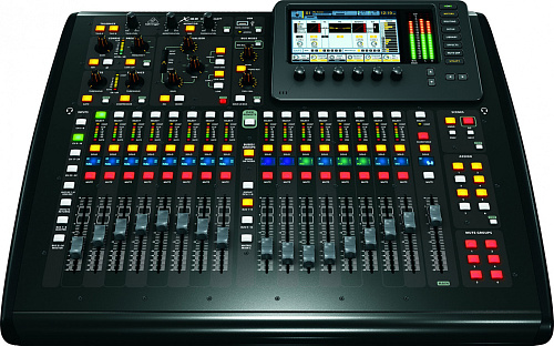 Behringer X32 Compact Цифровой микшерный пульт.